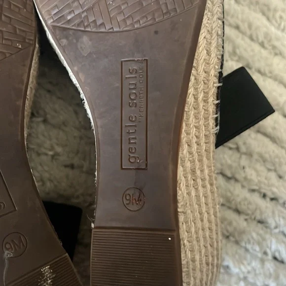 Gentle Souls Christa - Picture 7 of 9